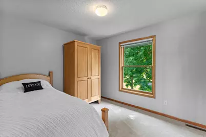 8010 Spruce Trail, Eden Prairie, MN 55347 - Photo 17