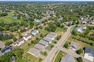 10730 Knollwood Ln, Woodbury, MN 55129 - Photo 41
