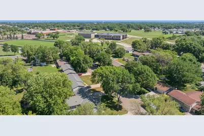 901 Columbine Drive, Marshall, MN 56258 - Photo 7