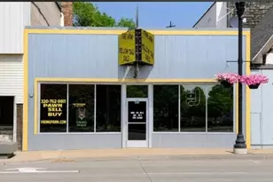 403 Broadway St, Alexandria, MN 56308 - Photo 1