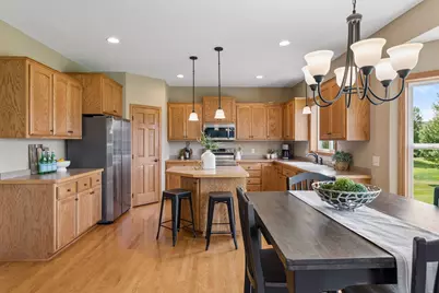 1235 Pine Square, Waconia, MN 55387 - Photo 5