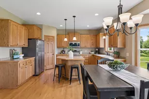 1235 Pine Square, Waconia, MN 55387 - Photo 5