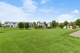1235 Pine Square, Waconia, MN 55387 - Photo 33