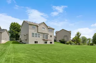 1235 Pine Square, Waconia, MN 55387 - Photo 35