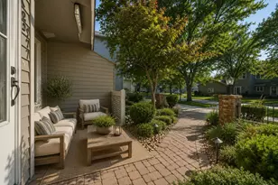 7807 W 110th St, Bloomington, MN 55438 - Photo 25