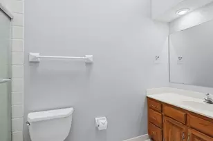 7807 W 110th St, Bloomington, MN 55438 - Photo 21