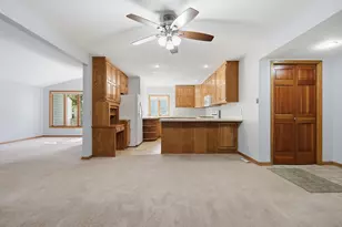 7807 W 110th St, Bloomington, MN 55438 - Photo 7