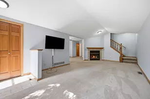 7807 W 110th St, Bloomington, MN 55438 - Photo 3