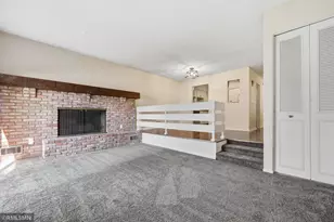 7211 W Franklin Ave, Saint Louis Park, MN 55426 - Photo 7