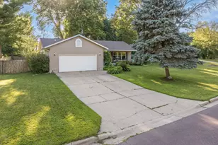 684 Shoreacres Dr, Fairmont, MN 56031 - Photo 35