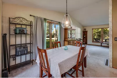684 Shoreacres Drive, Fairmont, MN 56031 - Photo 7