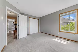 1724 Riverside Dr, Shakopee, MN 55379 - Photo 35