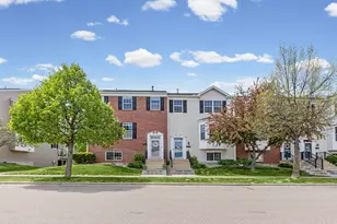 1724 Riverside Dr, Shakopee, MN 55379 - Photo 3
