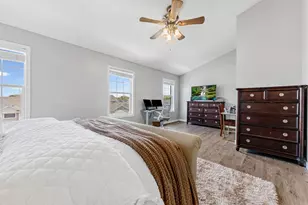 1724 Riverside Dr, Shakopee, MN 55379 - Photo 45