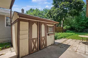 1527 Winchell St, Saint Paul, MN 55106 - Photo 27