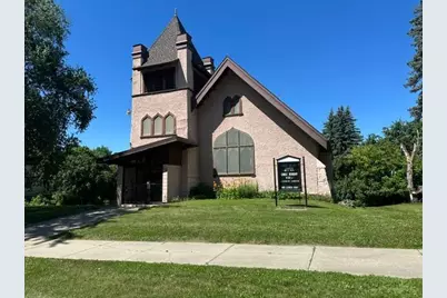 207 Kerr Avenue, Coleraine, MN 55722 - Photo 1
