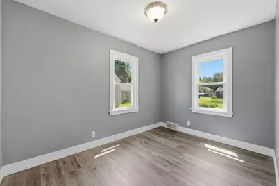 604 E 3rd Street, Litchfield, MN 55355 - Photo 11