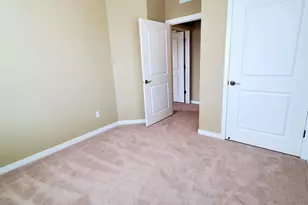 1070 Grandview Ct NE, Columbia Heights, MN 55421 - Photo 17