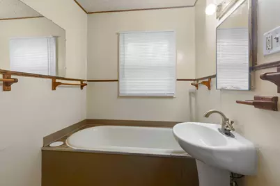 3822 Dupont Avenue N, Minneapolis, MN 55412 - Photo 11