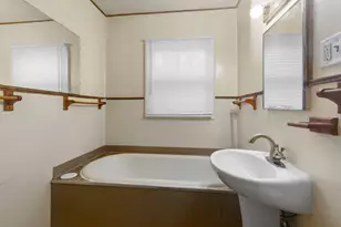 3822 Dupont Ave N, Minneapolis, MN 55412 - Photo 11