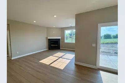 6813 Zenwood Lane, Corcoran, MN 55340 - Photo 5