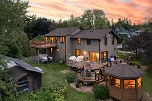 4 Lakeside Ct, Duluth, MN 55804 - Photo 3