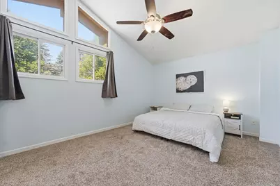 1762 McKnight Road N #17, Maplewood, MN 55109 - Photo 17