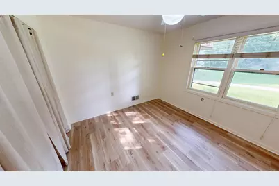 909 Luther Place #102, Albert Lea, MN 56007 - Photo 13