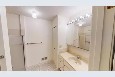 909 Luther Place #102, Albert Lea, MN 56007 - Photo 11