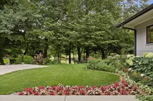 11895 Douglynn Dr, Minnetonka, MN 55343 - Photo 61