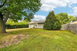 8534 Park Ave S, Bloomington, MN 55420 - Photo 5