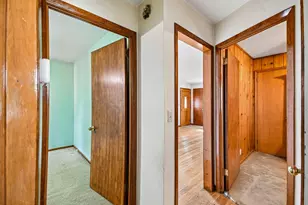 8534 Park Ave S, Bloomington, MN 55420 - Photo 17