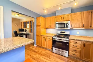 1018 4th Ave SE, Rochester, MN 55904 - Photo 9