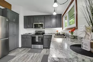 601 25th Ave SW, Willmar, MN 56201 - Photo 3