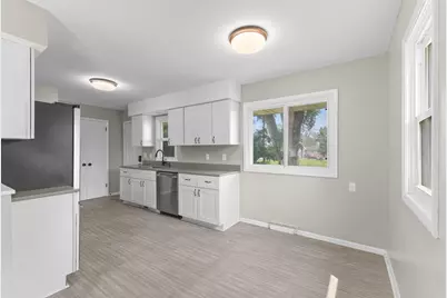 3000 Quarles Road, Brooklyn Center, MN 55429 - Photo 19