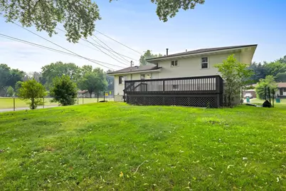 3000 Quarles Road, Brooklyn Center, MN 55429 - Photo 35