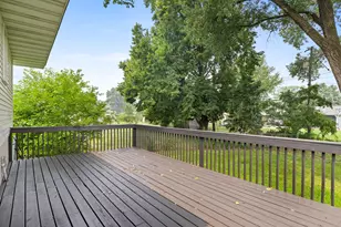 3000 Quarles Rd, Brooklyn Center, MN 55429 - Photo 29