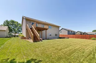 228 Creekside Dr, Eagle Lake, MN 56024 - Photo 9