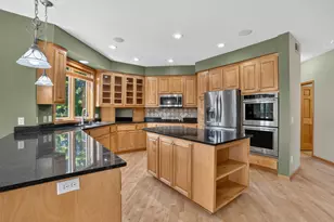 18897 Explorer Trail, Eden Prairie, MN 55347 - Photo 15