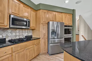 18897 Explorer Trail, Eden Prairie, MN 55347 - Photo 17