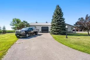 46445 250th St, Gaylord, MN 55334 - Photo 41