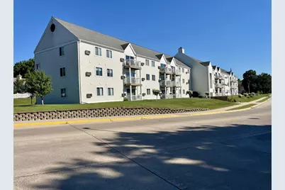 101 Albion Avenue #301, Fairmont, MN 56031 - Photo 1