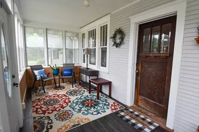 237 Markley Avenue N, Thief River Falls, MN 56701 - Photo 5