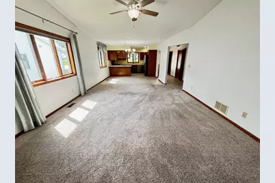 806 28th Avenue SW, Willmar, MN 56201 - Photo 11