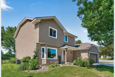 11005 45th Avenue N, Plymouth, MN 55442 - Photo 3