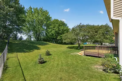 11005 45th Avenue N, Plymouth, MN 55442 - Photo 27