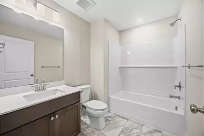 2399 Laurie Court W, Roseville, MN 55113 - Photo 33