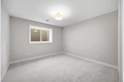 2399 Laurie Court W, Roseville, MN 55113 - Photo 43