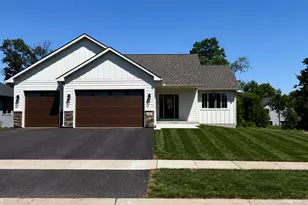 6062 Fuller Cir, Wyoming, MN 55092 - Photo 1