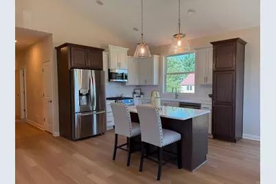 6062 Fuller Circle, Wyoming, MN 55092 - Photo 7